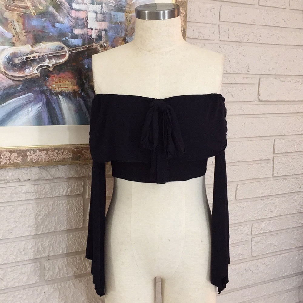 🌹Lani Bell Sleeve Shoulder Flounce Crop Top